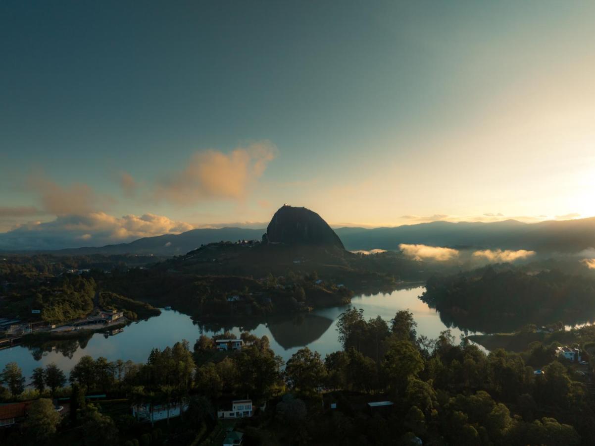 Guatapé The Boato Hotel מראה חיצוני תמונה Mount Warning